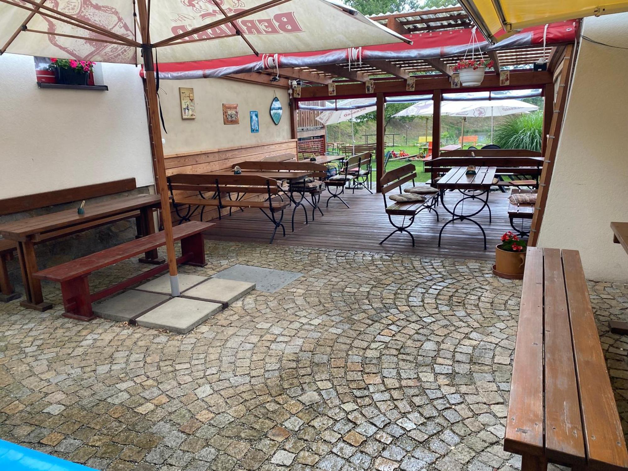 Ubytovani Na Hrazi Stankov  Extérieur photo